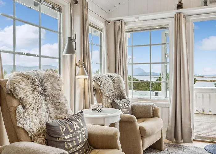 4 Bedroom Beautiful In